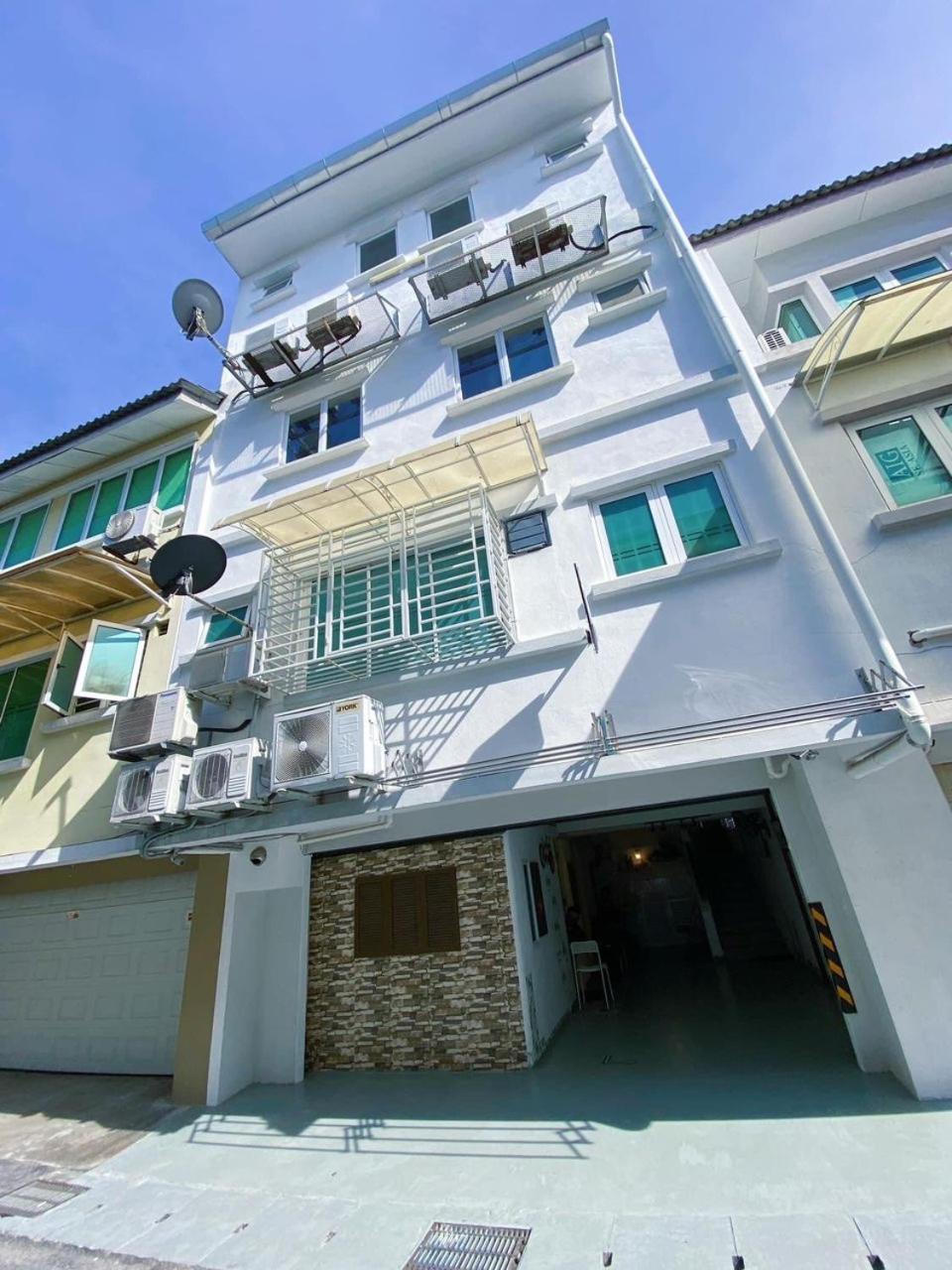 Nautilus Bay Home Inn جورج تاون المظهر الخارجي الصورة